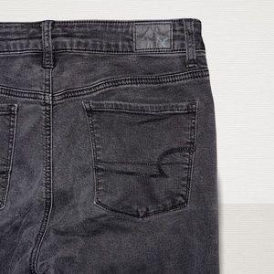 AEO Black Hi-Waisted Jeggings Size 10 Long